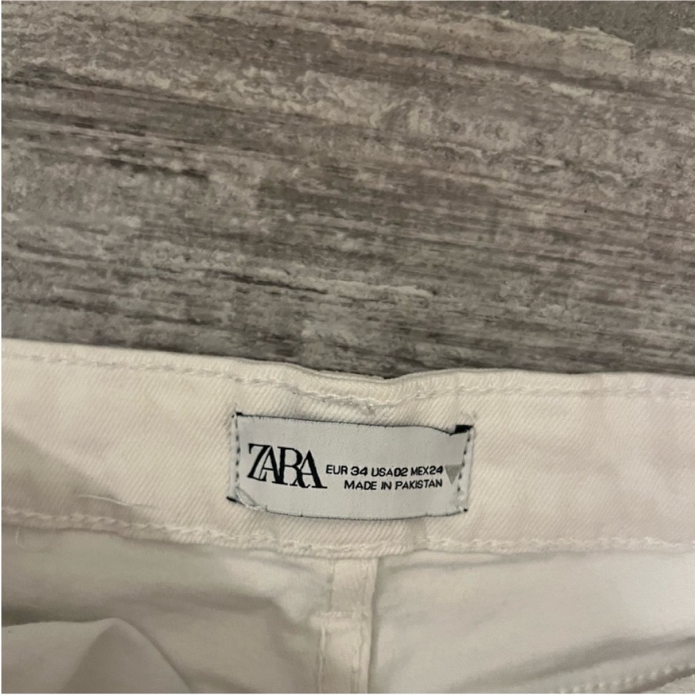 White Bootcut Zara Jeans Size 2 - Picture 3 of 3